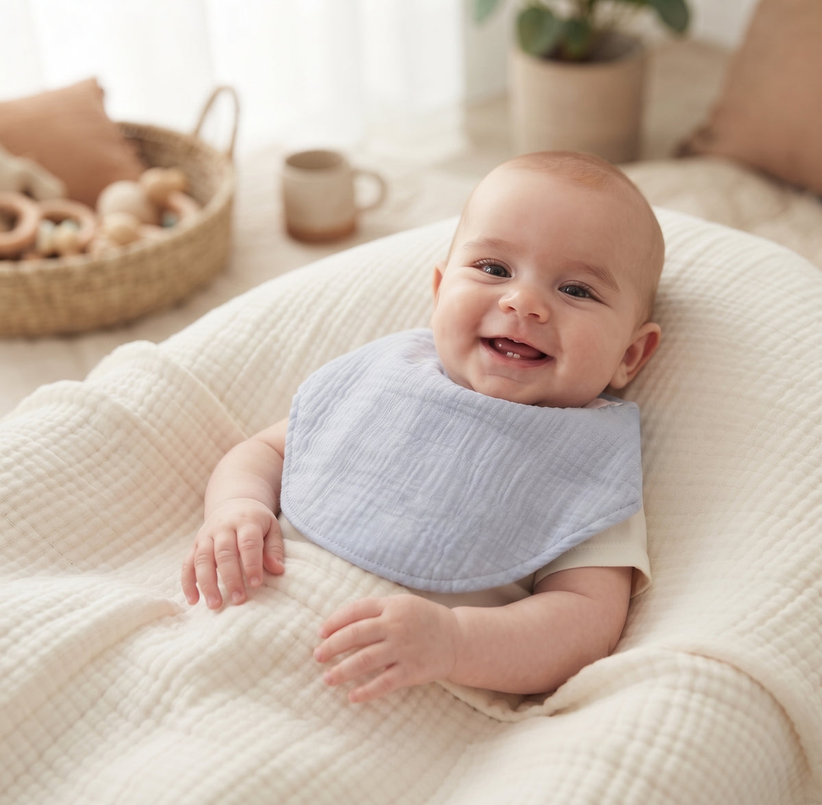 Mousseline slabbetje Monkey Mum® - Viooltje
