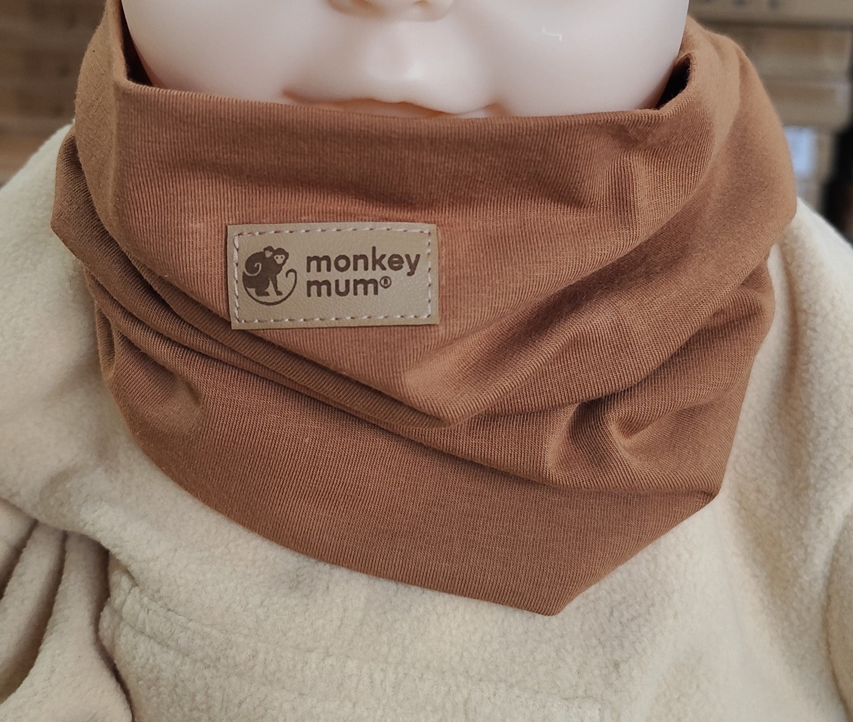 Nekwarmer Monkey Mum® - Lichtbruin