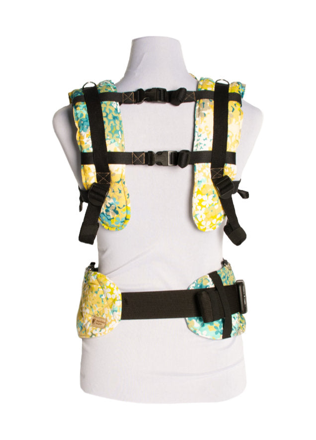 Monkey Mum® Ergonomische meegroei-draagzak Carrie - Bloeiende weide