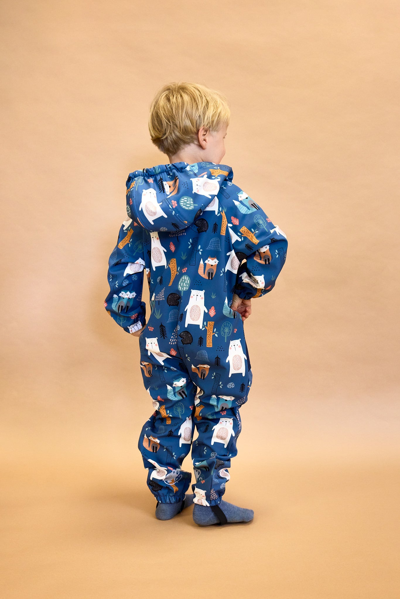 Monkey Mum® Kinder winter-softshelloverall met teddyvoering - Sprookjesachtig bedtijdverhaaltje met beer - maat 98/104, 110/116