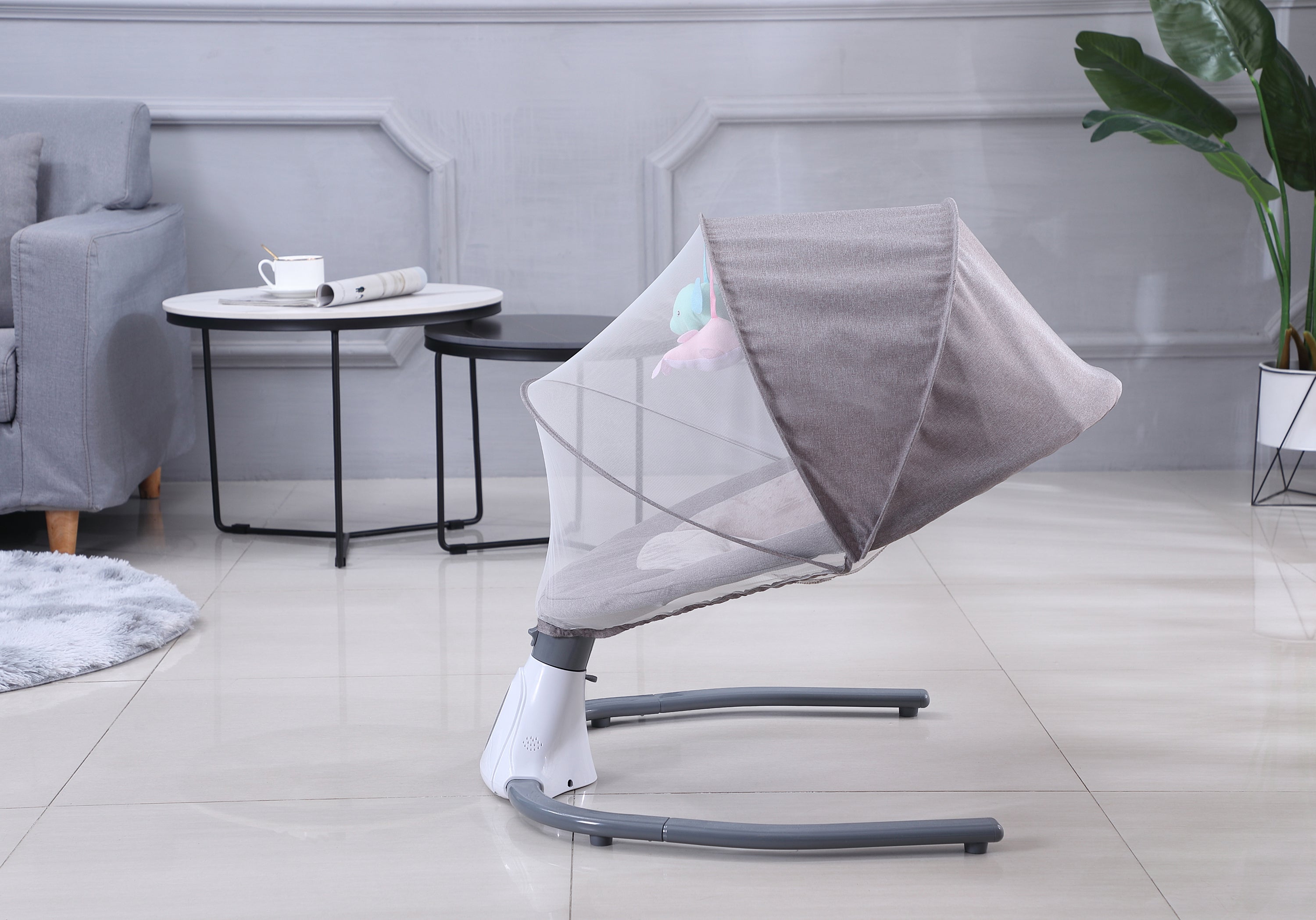 Elektrische horizontale babyschommel